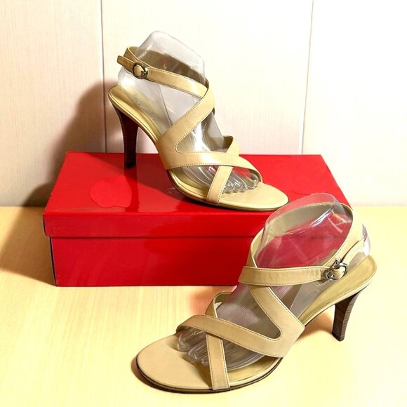 AK Anne Klein Instinct Cream Leather Wrap Sandals Heels Size 9 M - Picture 1 of 11